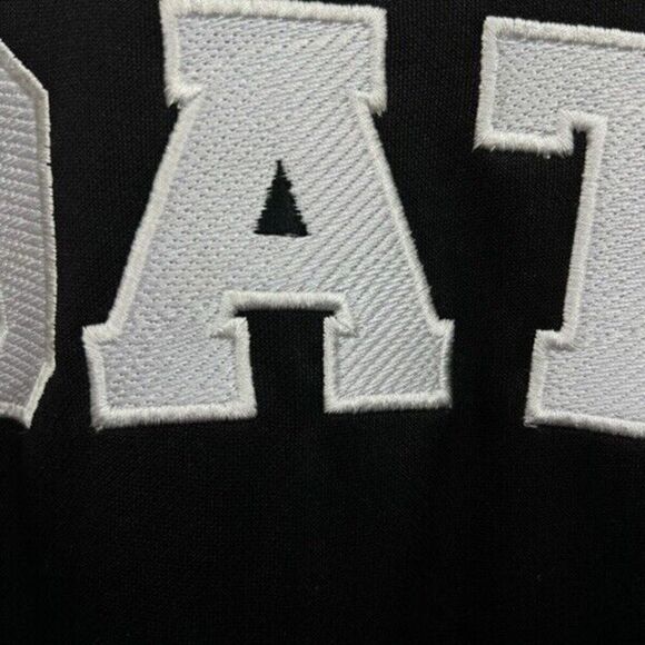 Goatz Crewneck Sweatshirt Mens Size Medium Black Pullover Logo Embroidered - Picture 3 of 5